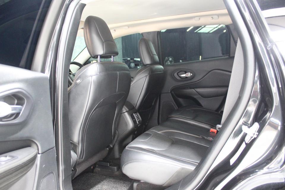 รหัสรถ JRS7720 JEEP Cherokee 2.0 ปี 2016 10