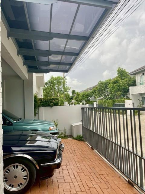 ขายบ้านเดี่ยว 2ชั้น 57 ตร.ว. มัณฑนา 2 มอเตอร์เวย์ กรุงเทพกรีฑาตัดใหม่ บ้านดีไซน์ตกแต่งแนว Mid-Century Modern ใกล้ทางด่วนมอเตอร์เวย์ ถนนกรุงเทพกรีฑาตัด 1