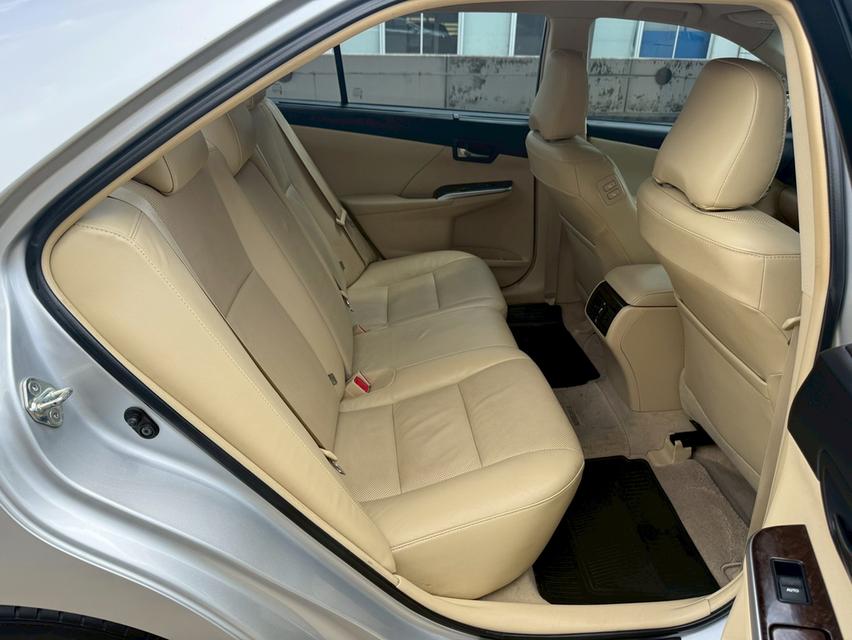 รหัสรถ NKG8178 Toyota Camry 2.0G A/T ปี 2016 14