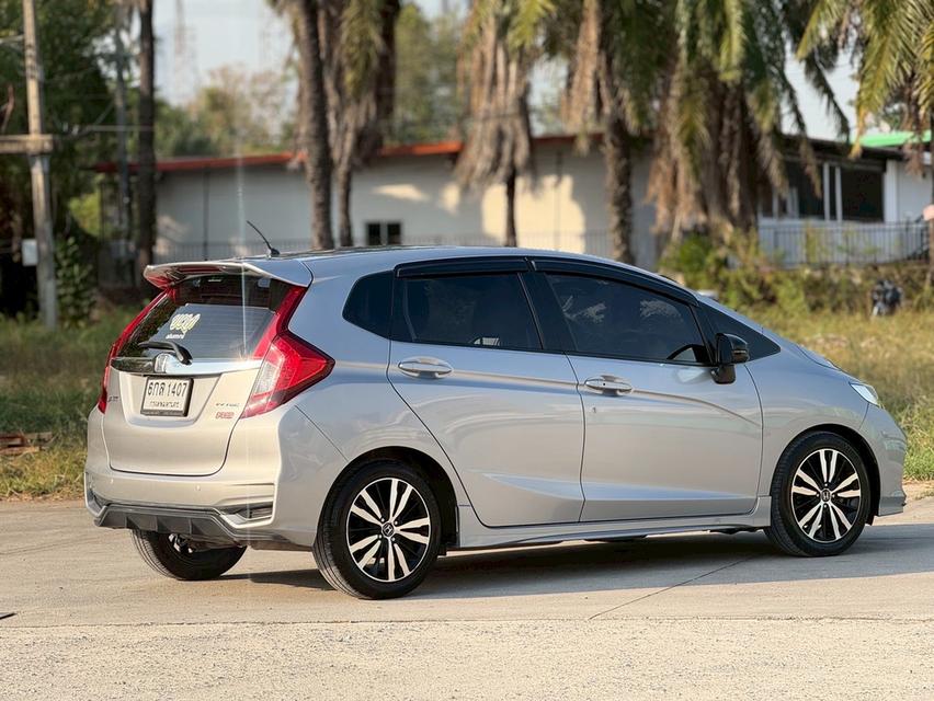 HONDA  JAZZ GK 1.5 RS TOP  (MNC) Y2017สีเทา ออโต้ รูปที่ 6
