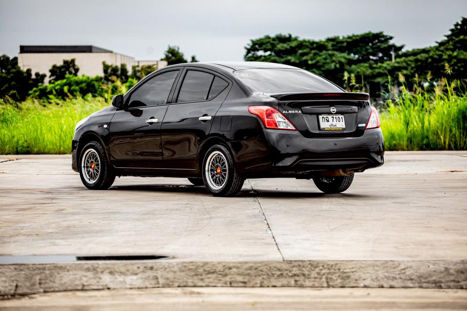 Nissan Almera 1.2E ปี 2015  สีดำ เกียร์ออโต้ 7