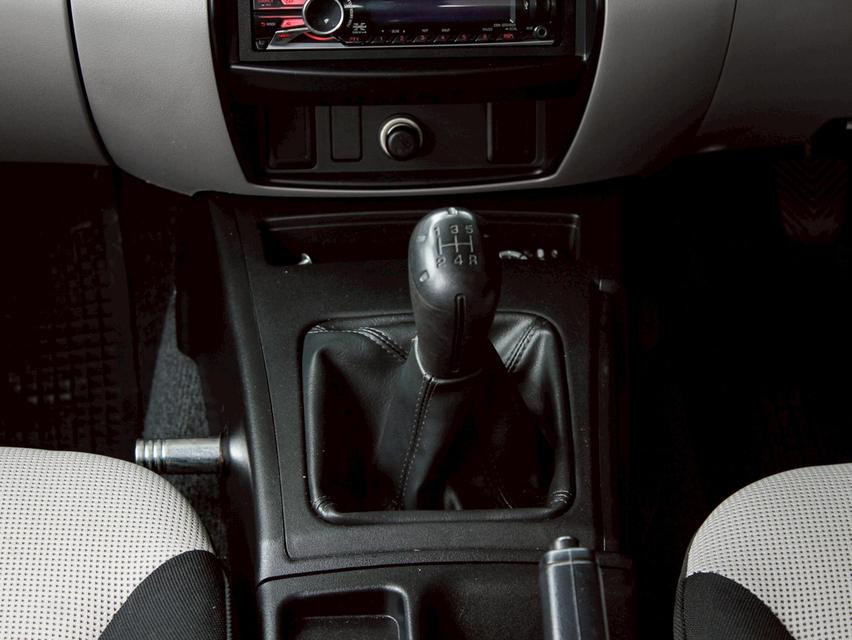 Mitsubishi Triton 2.5 GLX M/T ปี2013 11