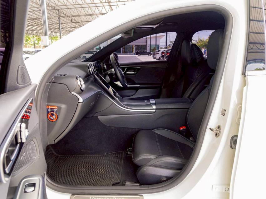 Benz C220d ปี22 14