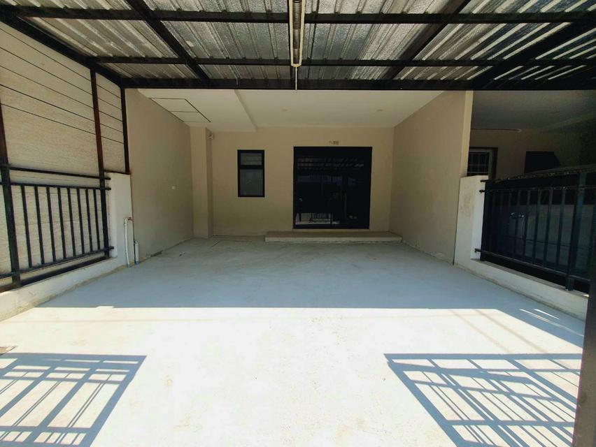 ขาย townhome 2 ชั้น มบ.กานดาเพลส แวดล้อมสิ่งอำนวยความสะดวกครบครัน 3