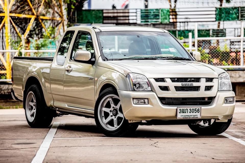 ขายด่วน Isuzu D-Max ปี 2004 รถกระบะสภาพดี 2