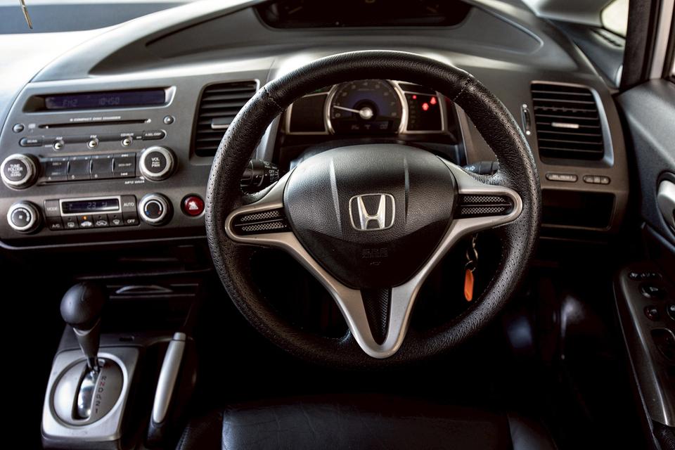 Honda Civic Fd 1.8E ปี 2009 สีเทา เกียร์ออโต้ 17