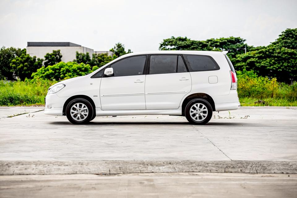 Toyota INNOVA 2.0G AT ปี 2011 สีขาว 9