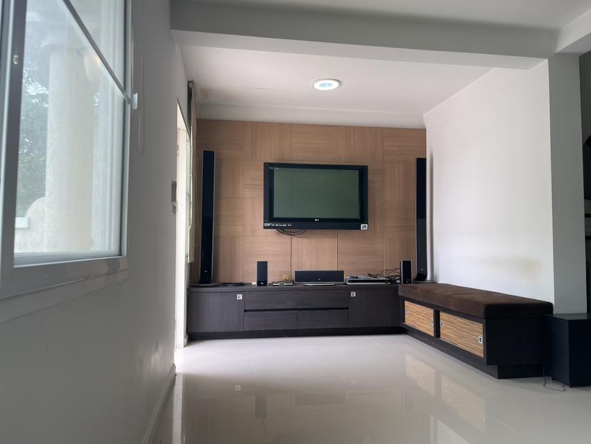 ขายทาวน์โฮม 3 ชั้น พร้อมอยู่ โครงการ ศุภาลัยวิลล์ หลักสี่-ดอนเมือง ซอยช่างอากาศอุทิศ 5 ดอนเมือง กรุงเทพฯ 2
