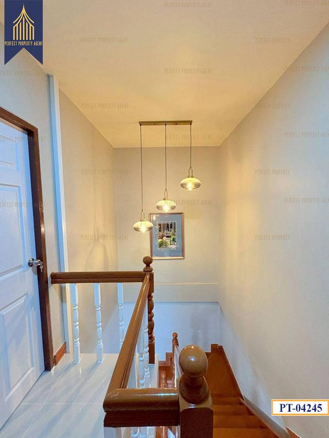 ทาวน์เฮาส์ลภาวัน8 บางบัวทองตกแต่งใหม่พร้อมอยู่ ราคาย่อมเยาว์ 11