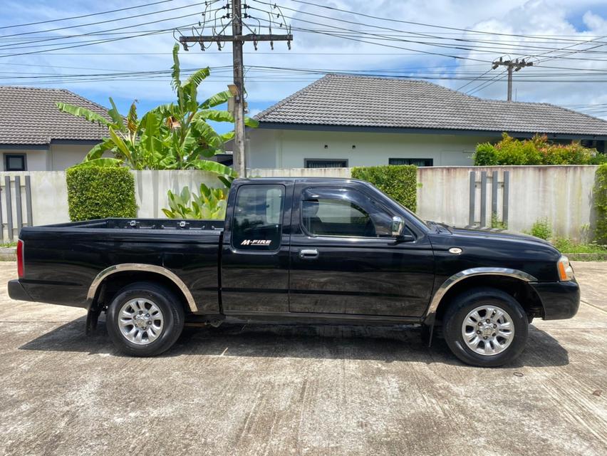 NISSAN FRONTIER 2003 3.0 ZDI CAB MT 7