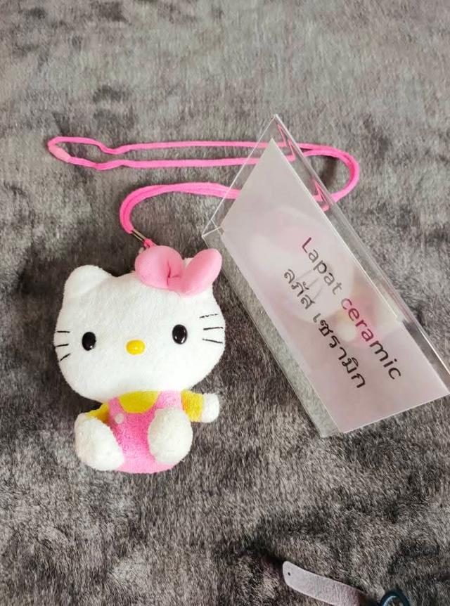 กระเป๋าตุ๊กตาคิตตี้งานเก่า '76, '11 sanrio มีสายคล้องคอ 650 บาท