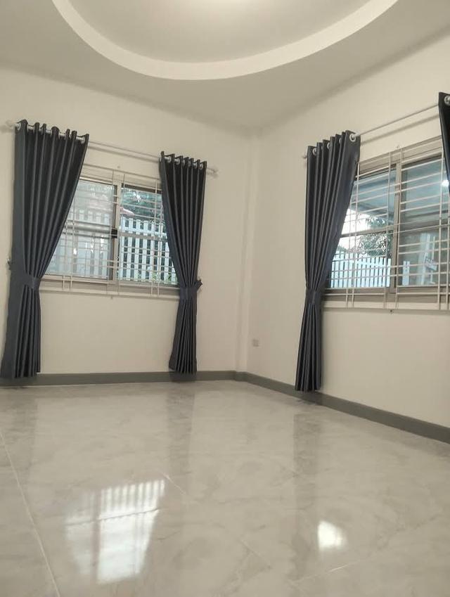 Hot deal Sirisa 11 only 3.19 Million 13