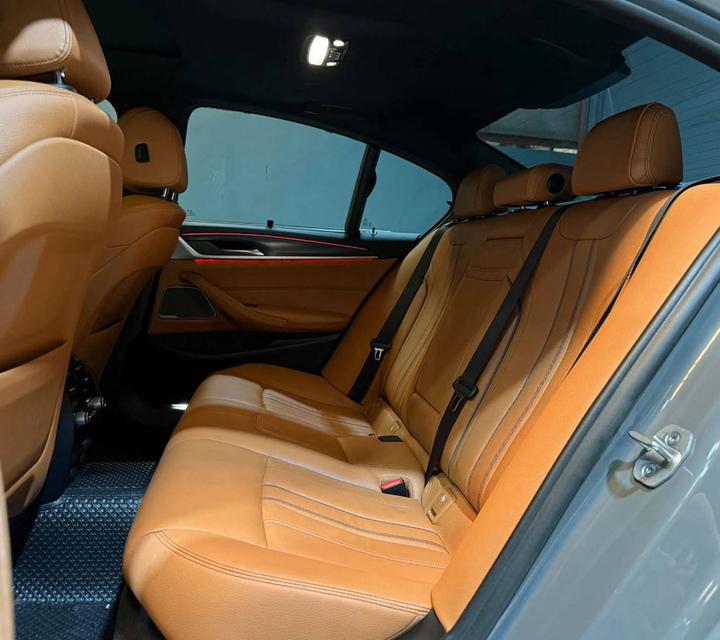 Bmw 530e M Sport lci (G30)2021 จด 2022ฃ รูปที่ 13