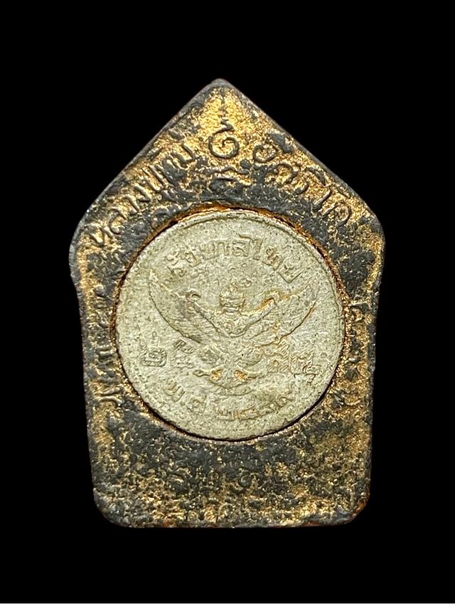 พระขุนแผนผงพลายกุมาร หลวงปู่ทิม ปี2515 บล็อกแรก พิมพ์ใหญ่ เนื้อว่านไพรดำ รูปย่อยที่ 2