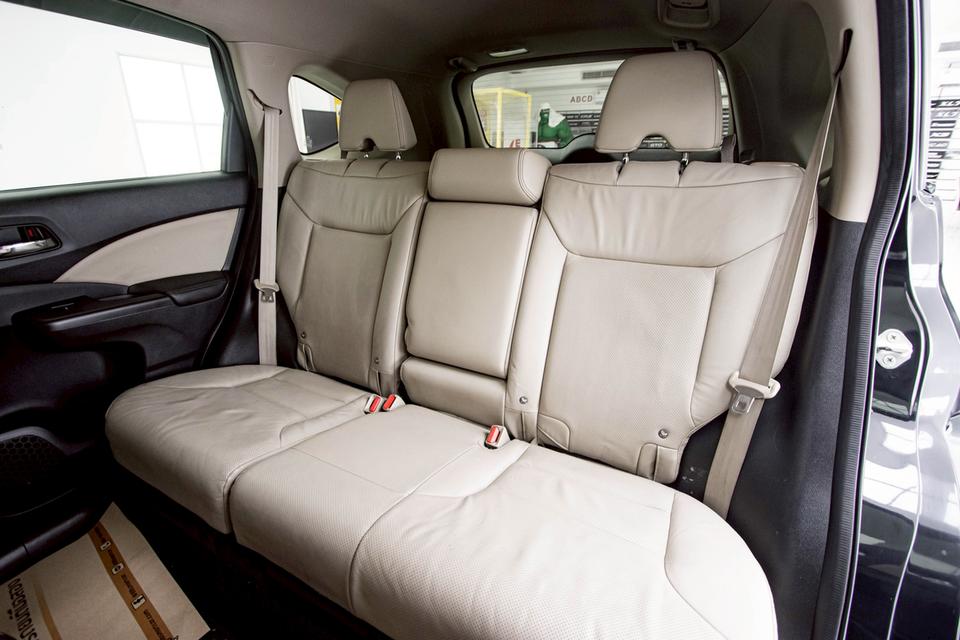 รหัสรถ 1D969 CR-V 2.0 E 4WD 2015 18