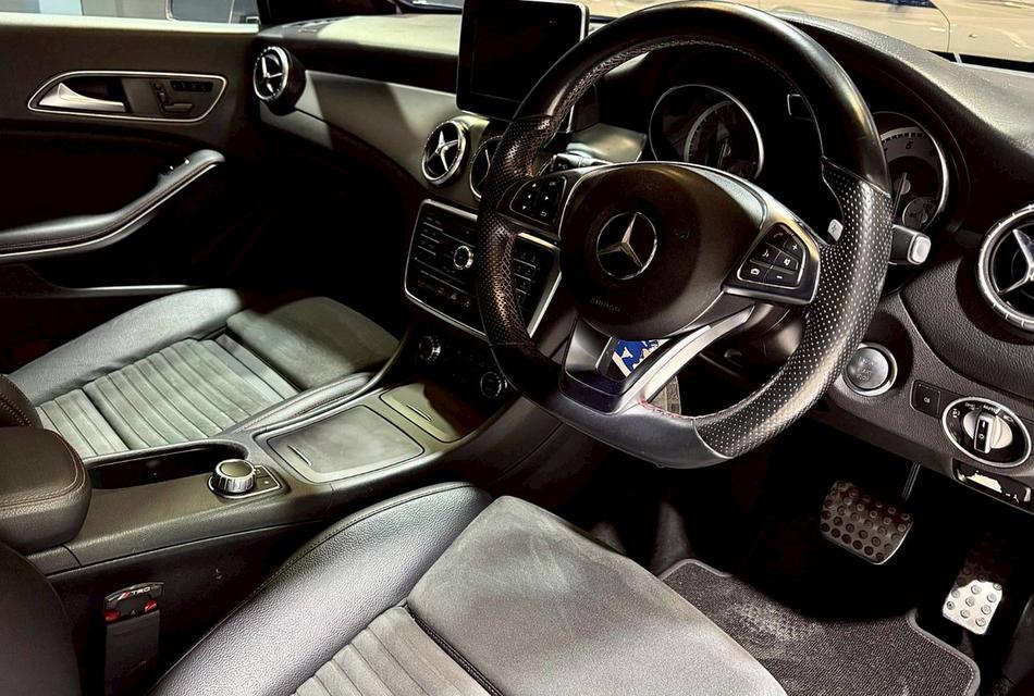 Mercedes-Benz CLA250 AMG Dynamic(W117) ปี 2016 รูปที่ 8
