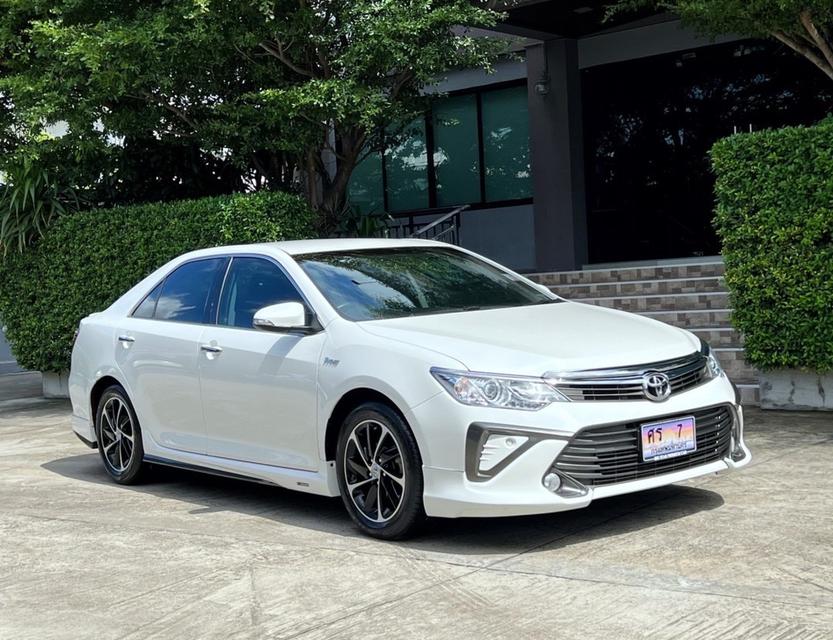 2017 TOYOTA CAMRY 2.0 EXTREMO รถสวยสภาพสมบูรณ์ พร้อมใช้งาน รถไม่เคยมีอุบัติเหตุ ประวัติศูนย์ครบครับ