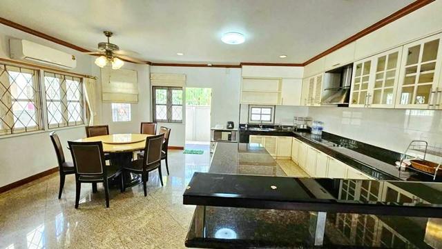 รร.สตรีวิทยา2 1.1 กม.MRT วัชรพล 2.7กม. ย่านลาดพร้าว บ้านเดี่ยว 2 ชั้นหรูหรา จัดเต็มเฟอร์ฯ 86 ตร.วา.350ตร.ม. 5นอน 4น้ำ 3