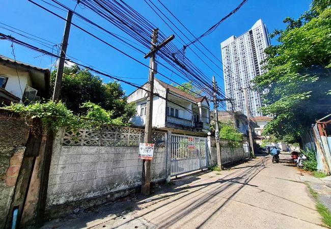 ขายที่ดิน ซอยสุขุมวิท 46 คลองเตย กรุงเทพมหานคร เนื้อที่ 208 ตร.ว. พร้อมสิ่งปลูกสร้าง 4