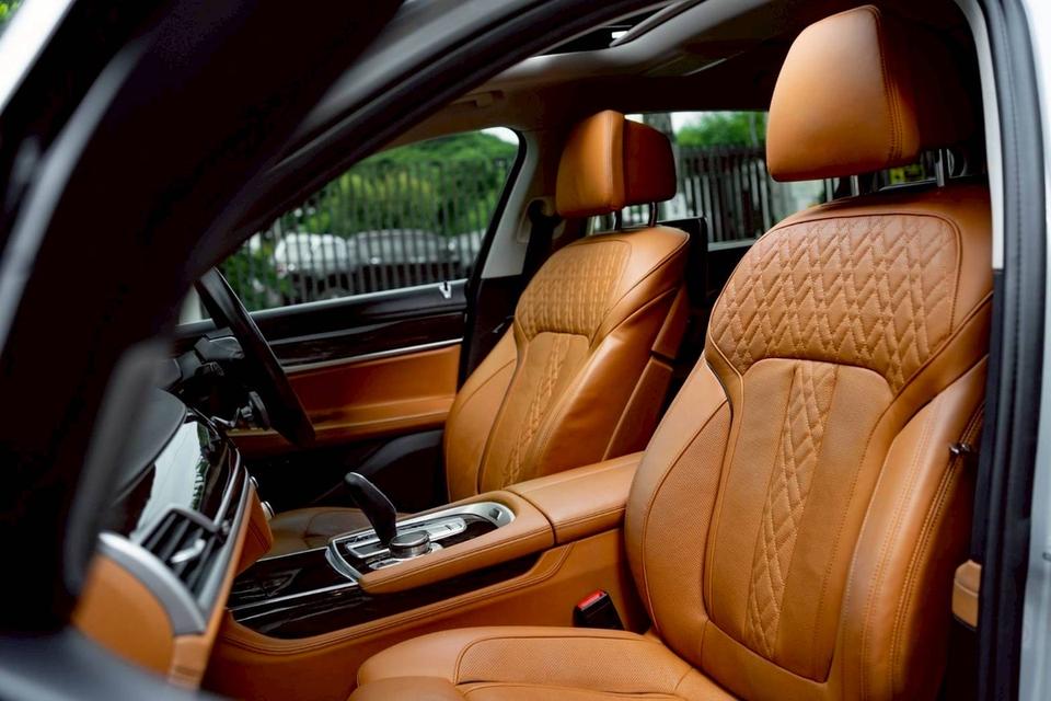 รหัสรถ PR6969 bmw 730Ld Pure Excellence 2019 13
