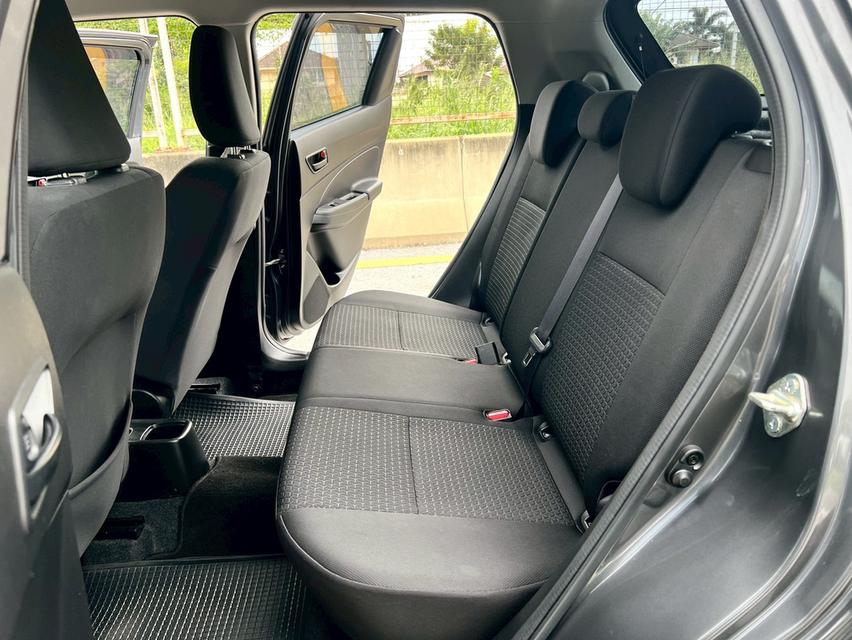 Suzuki swift 1.2GL ปี2018 จด2019 รถบ้าน มือเดียว 7