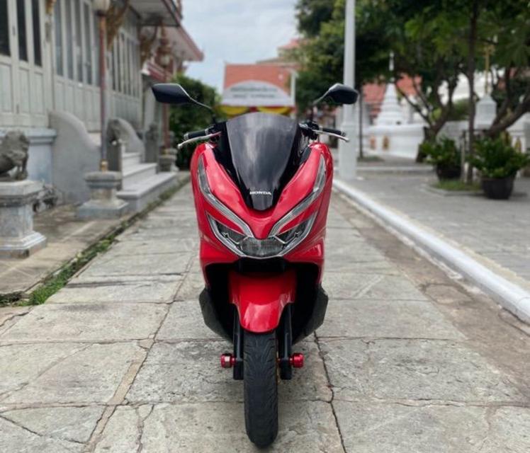 Honda PCX150i สีแดง