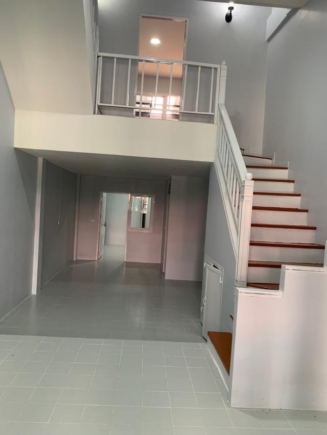 🏠 ขายทาวน์เฮาส์ 2.5 ชั้น รีโนเวทใหม่ พร้อมอยู่ คันนายาว ถนนเสรีไทย 81/2 6