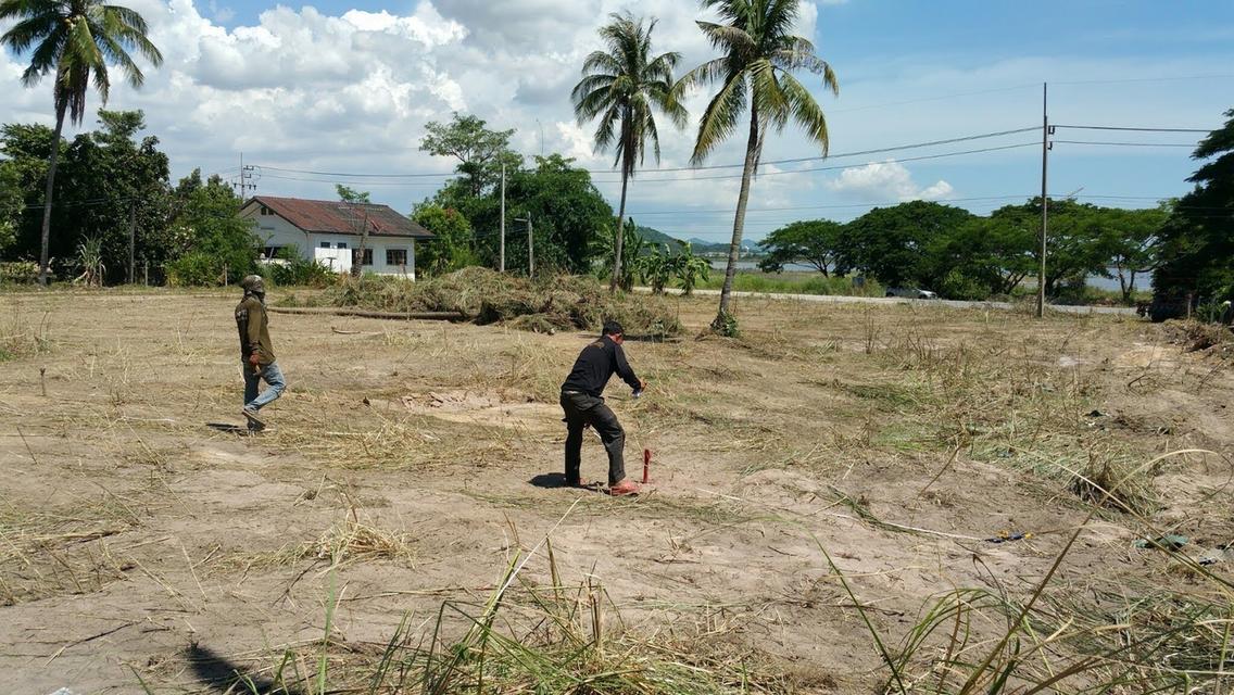 ที่ดินติดอ่างเก็บน้ำหนองค้อ 1ไร่ 3งาน 74ตรว 2