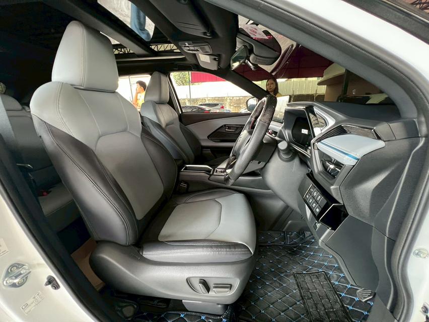 TOYOTA YARIS CROSS 1.5 HEV PREMIUM LUXURY ปี 2024 10