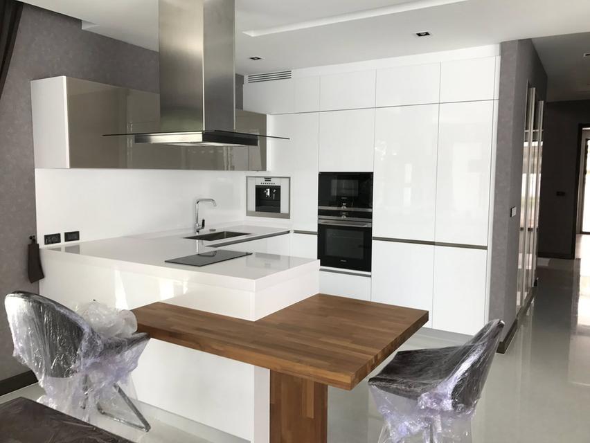 Luxury Family House for Rent 19