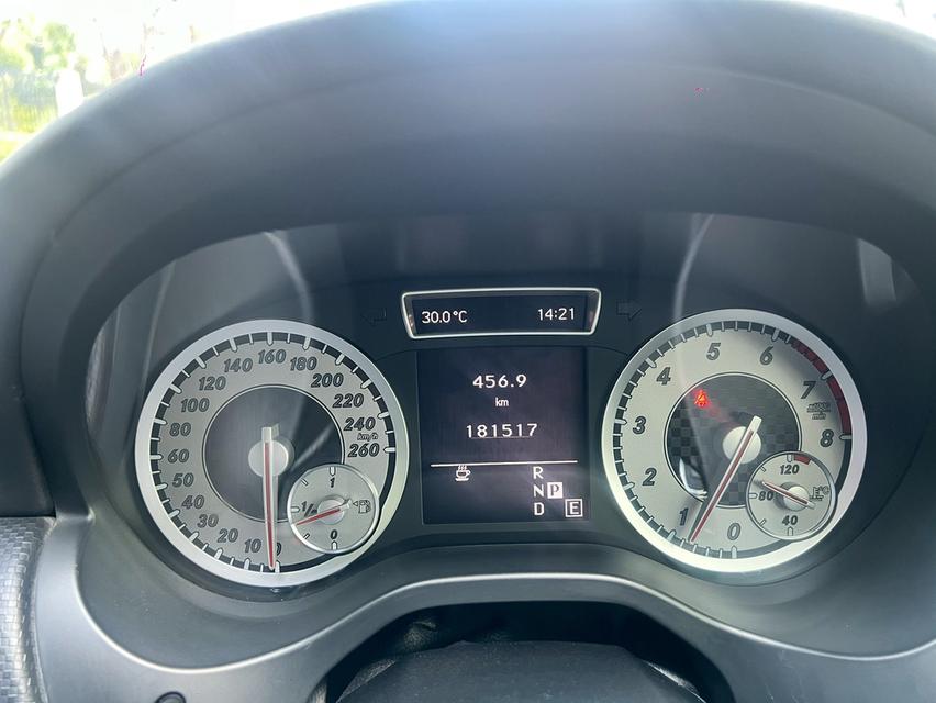 Mercedes Benz a180 SUV ปี 2013 รูปที่ 10