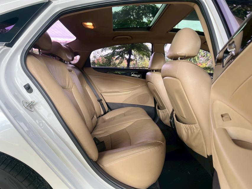 Hyundai Sonata Sport 2.0 S AT ปี 2013 15