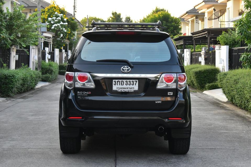 TOYOTA FORTUNER 3.0 V auto รถสวยมาก  13