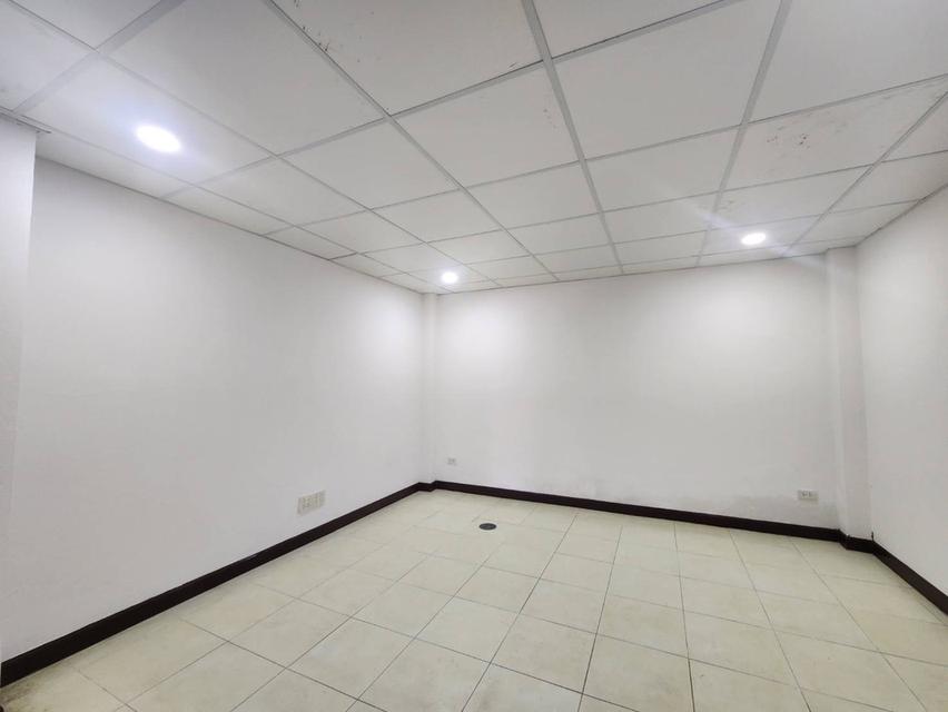 พฤกษา18 ซอยแก้วอินทร์ บางใหญ่ นนทบุรี ทาวน์เฮ้าส์หลังใหญ่ 35ตารางวา 5นอน 3 น้ำตรงข้ามเซ็นทรัลเวสเกต รีโนเวทพร้อมอยู่ ขายถูก 9