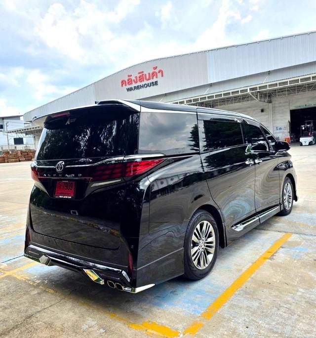 TOYOTA ALPHARD Z 2WD สีดำ ปี 2025 ไมล์ 10,000 กม.
