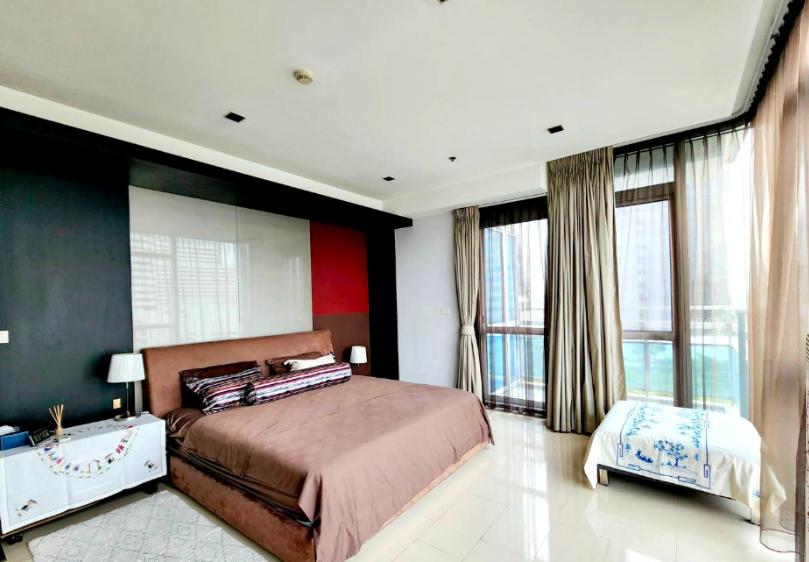 ขายด่วนห้องคอนโดหรู Athenee Residence  3