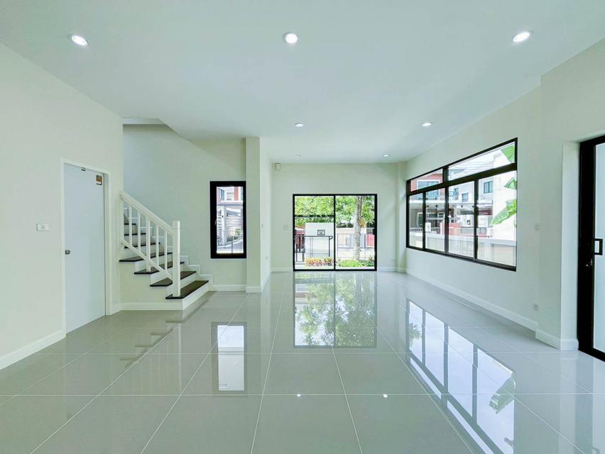 ขายบ้านเดี่ยว 3 นอน ปทุมธานี คลอง 5 บ้านใหม่ ใกล้วงแหวนกาญจนาภิเษก 50 ตรว 2 ชั้น 5