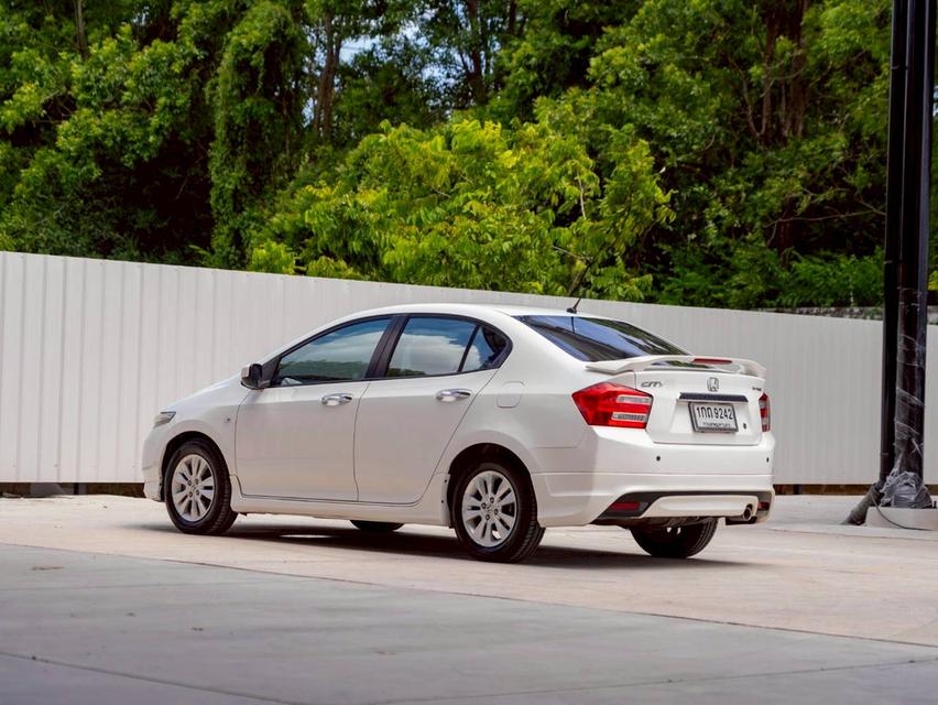 HONDA CITY 1.5V ปี จด 2013 ประกันเครื่องเกียร์3ปี/ 30,000 km