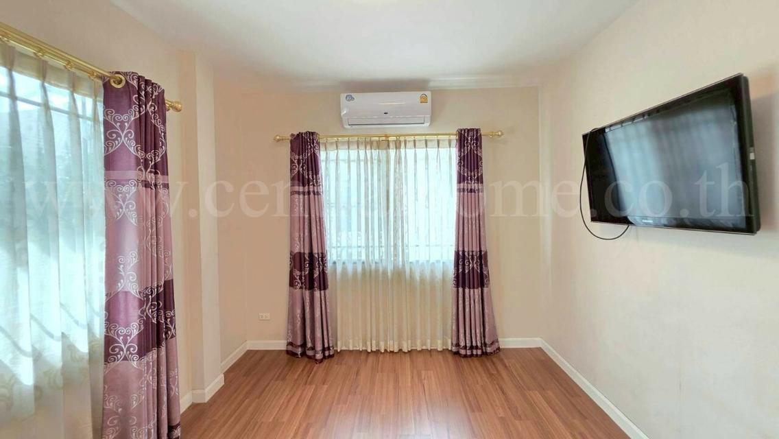 บ้านเดี่ยว มัณฑนา เลค วัชรพล - รามอินทรา หลังมุม 17