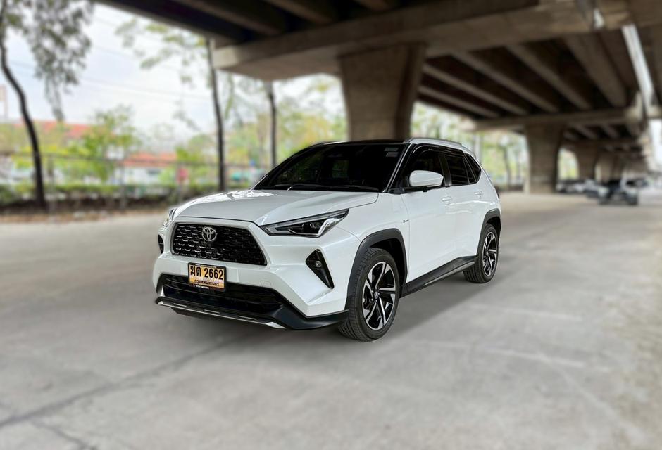 Toyota Yaris Cross 1.5 HEV Premium Luxury ปี 2024