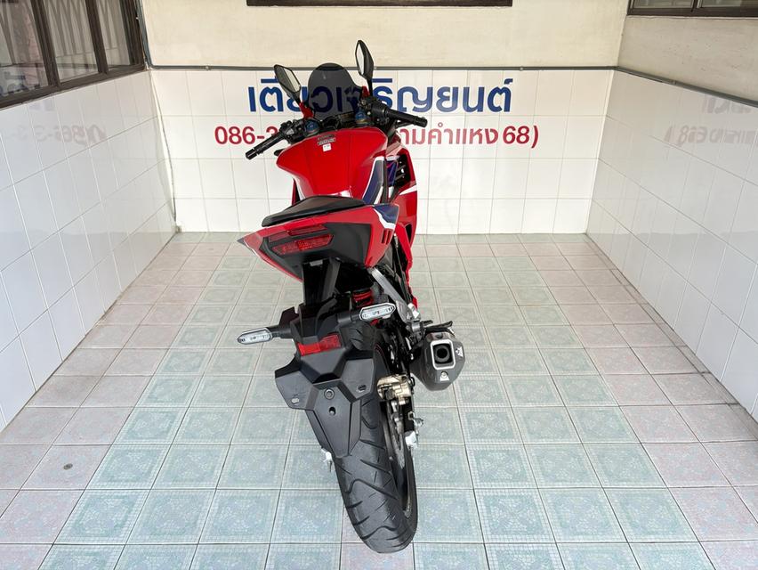 CBR150R ABS ผ่อนได้ ไม่ต้องค้ำ มีประกัน มีเก็บปลายทาง เอกสารครบ สภาพใสกริ๊บ ชุดสีไร้ริ้วรอย เครื่องเดิม วิ่ง6000 ปลายปี65 8