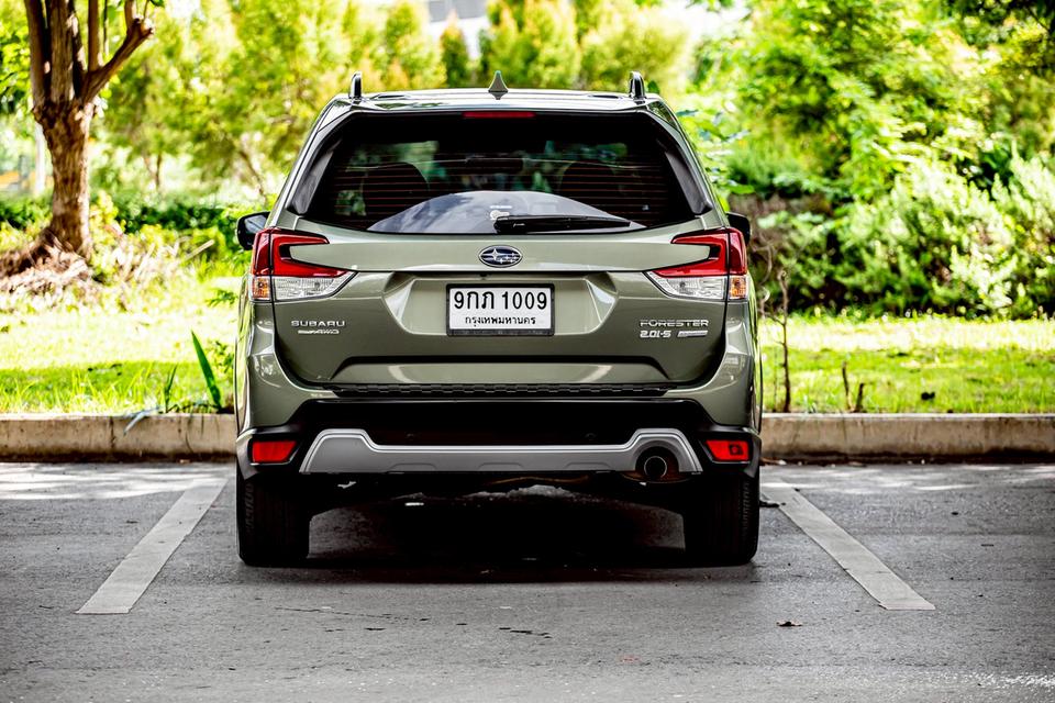 Subaru Forester 2.0S EYESIGHT ปี 2019 สีเขียว มือเดียวป้ายแดง  6