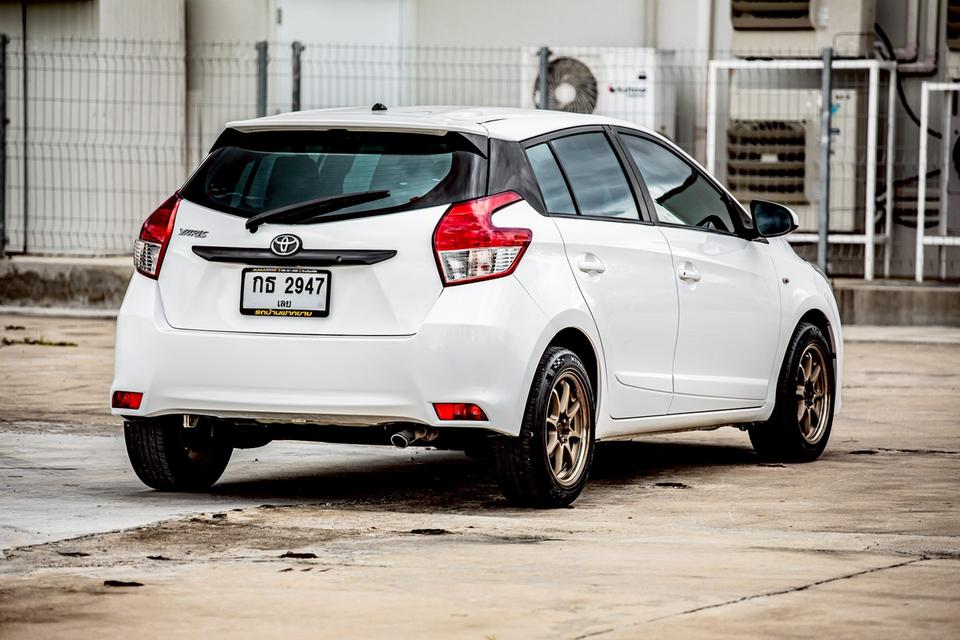 Toyota Yaris 1.2J ปี 2016 สีขาว รถสวยเดิม 6