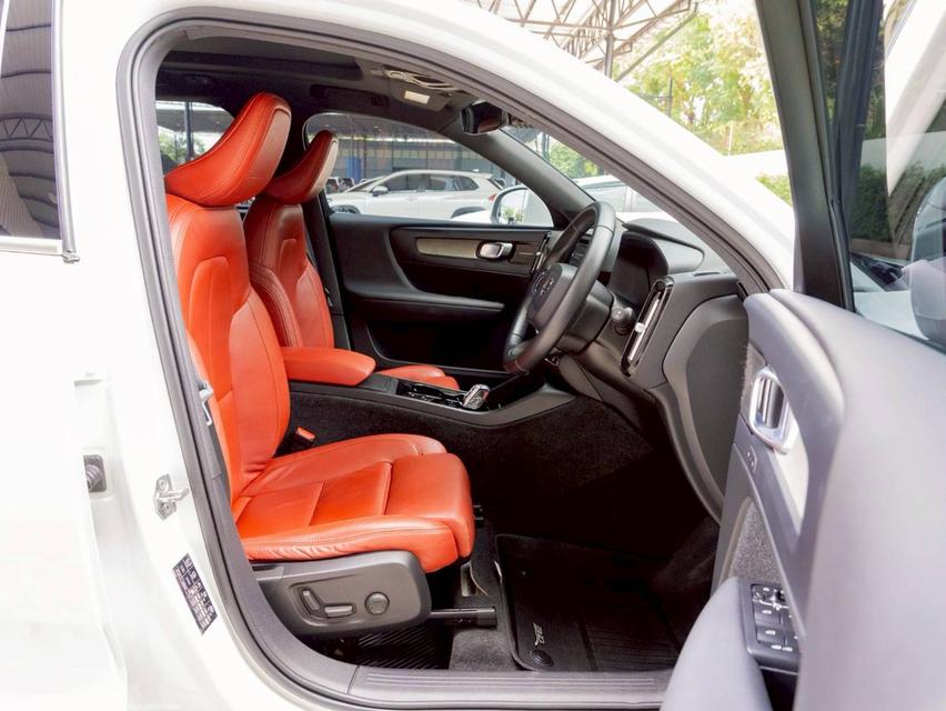 Volvo XC 40 2.0 T5 Insciption ปี 2020 11