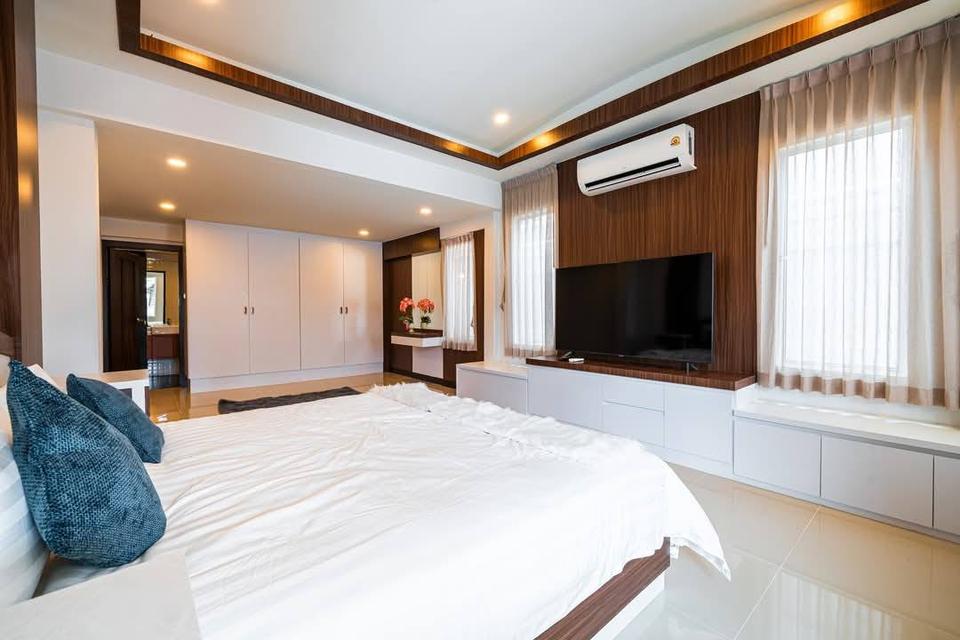 Selling Suksabai villa 16.9 million 11