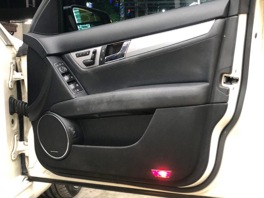 รถยนต์มือสองรถเบนซ์มือสอง 16