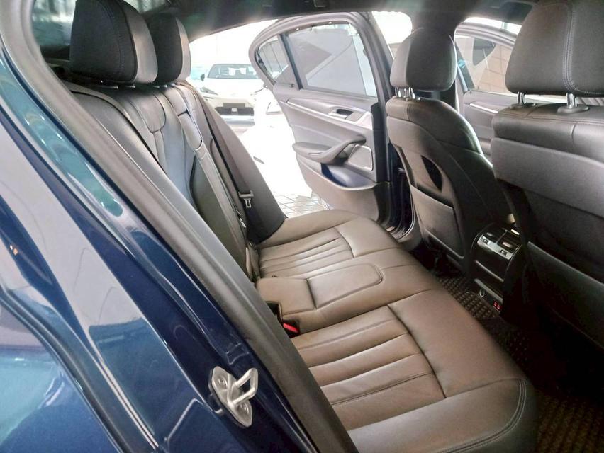 2023 BMW 520d M Sport LCI รถสวยมือเดียว หรูหราขับสนุก 7