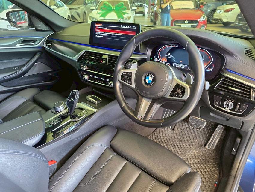 รหัสรถ WMT1180 BMW 520d M Sport LCI G30 ปี 2023  6