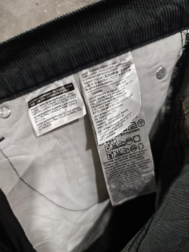 0906- LEVI'S  PANTS   Sz.36X32 17