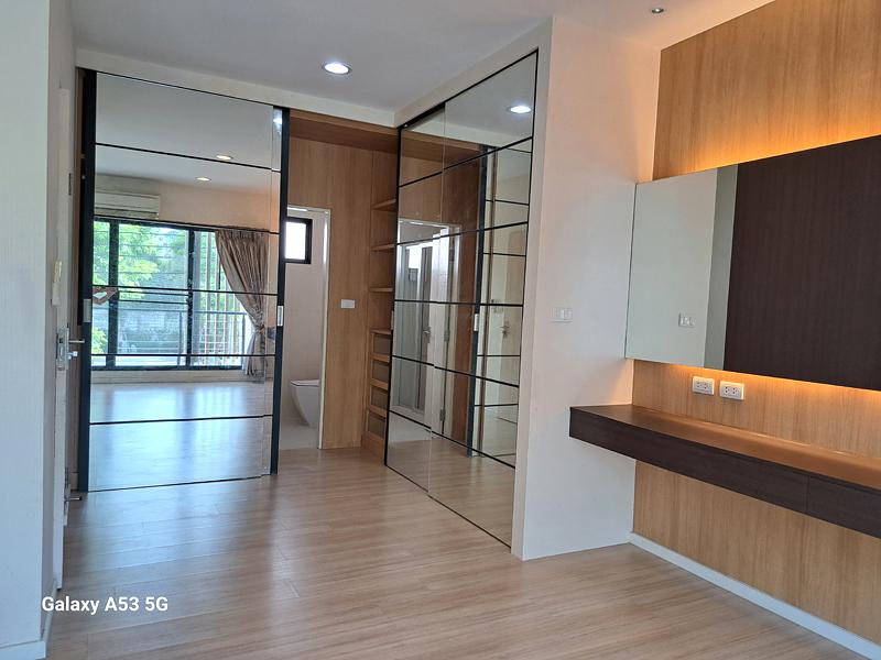 บ้านกลางเมือง กัลปพฤกษ์ ซ.ศาลธนบุรี 29/2 กำนันแม้น 10